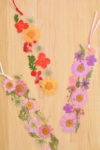 pressed flower bookmarks 